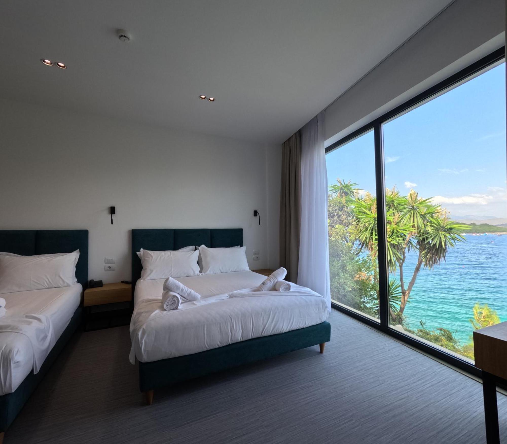 Manta Hotel Ксамил Экстерьер фото