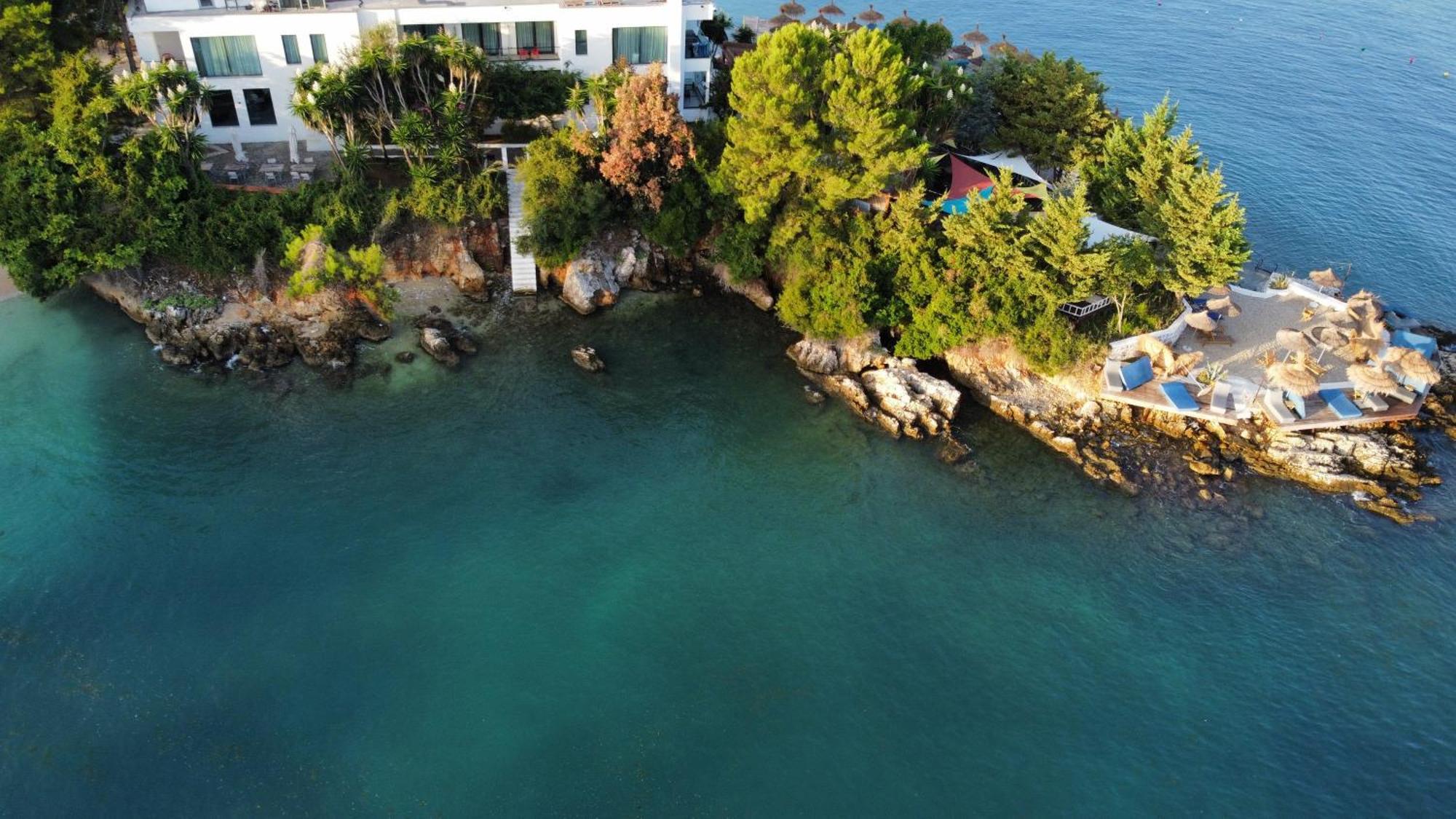 Manta Hotel Ксамил Экстерьер фото