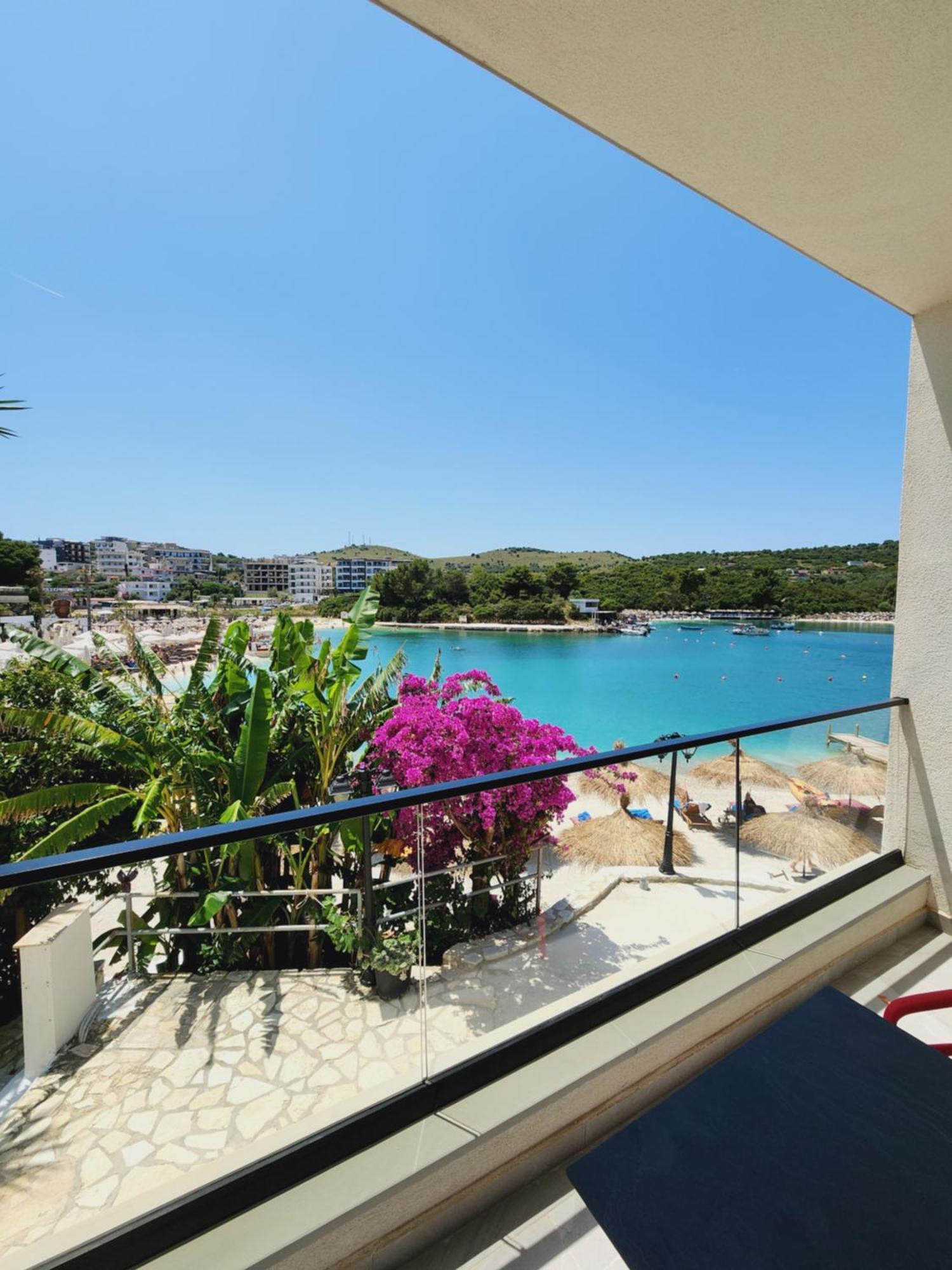 Manta Hotel Ксамил Экстерьер фото