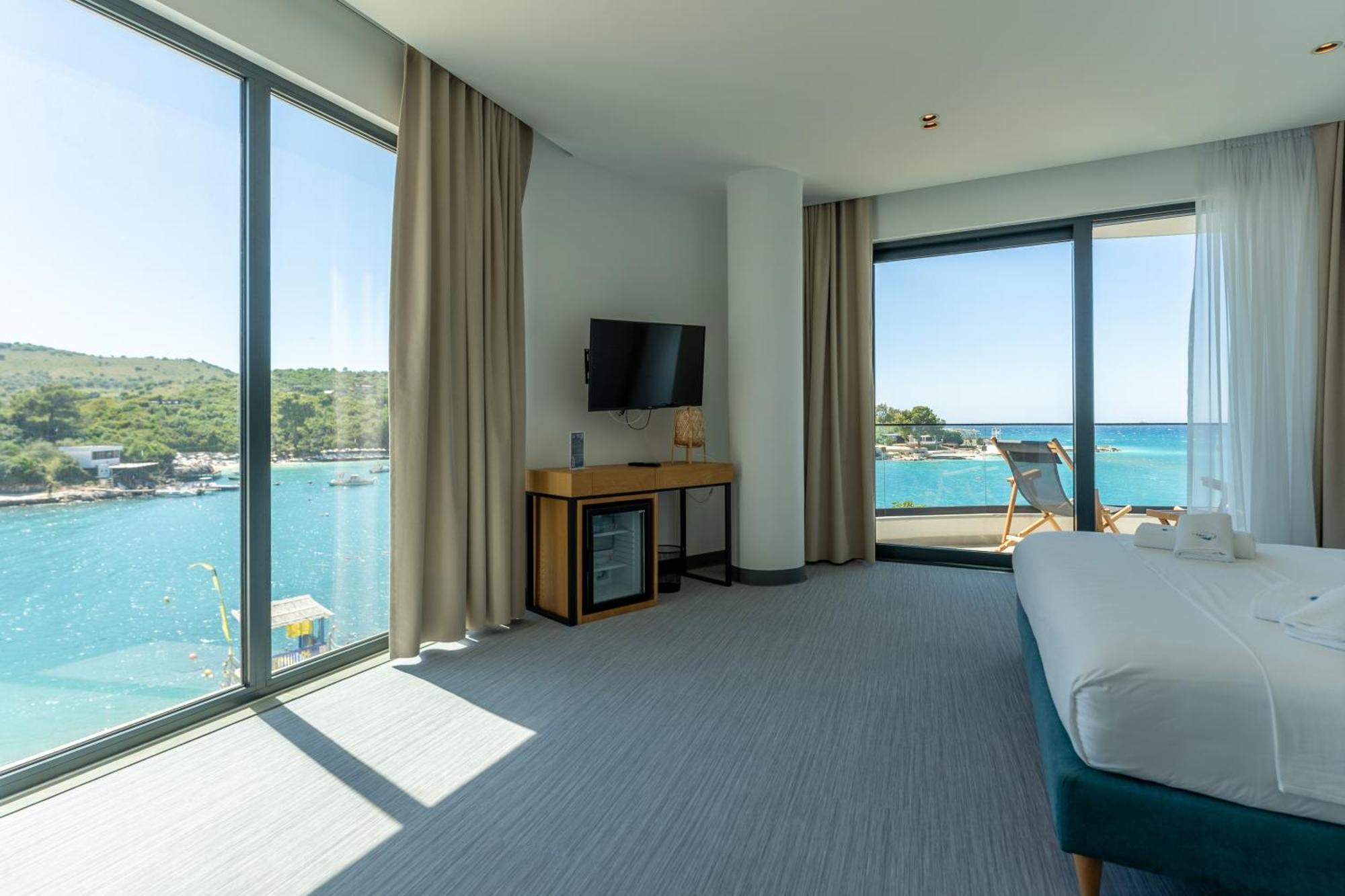 Manta Hotel Ксамил Экстерьер фото